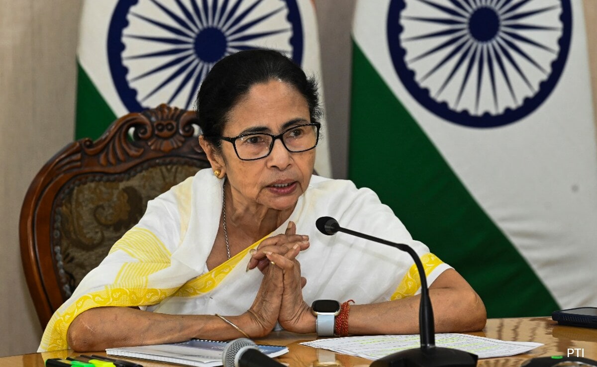 Mamata Banerjee: Double-Barrel Assault, Pahalgam Tensions Rise