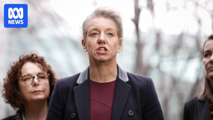 McKenzie Demands Retraction Over Booing Claims