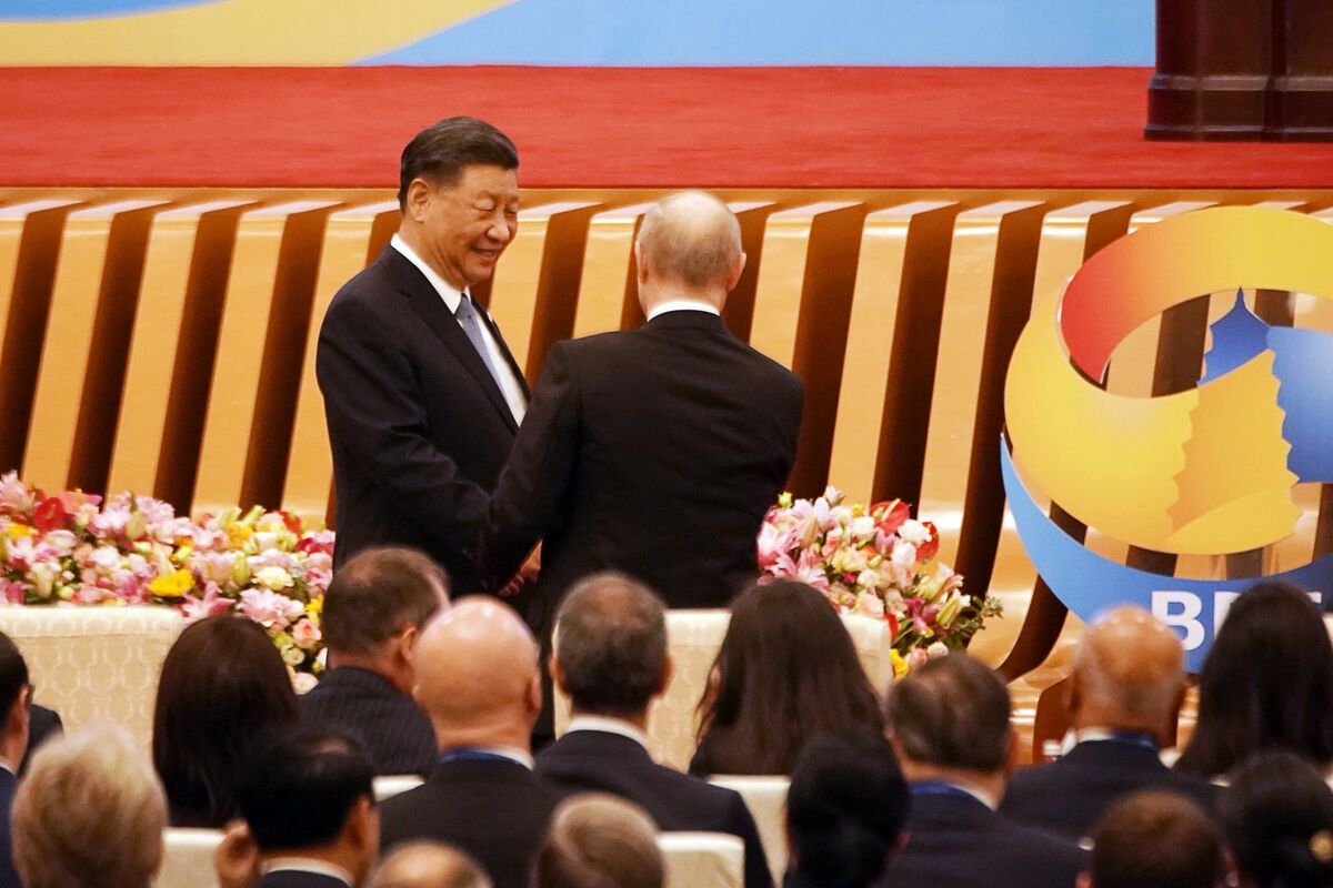 Russia-China Gas Pipeline Talks Resume In Moscow